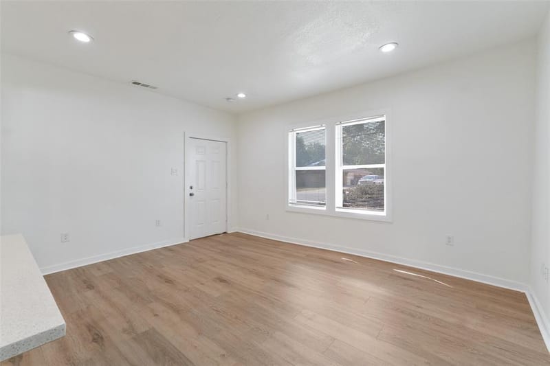 1407 Georgia Avenue, Dallas TX 75216 - Photo 7