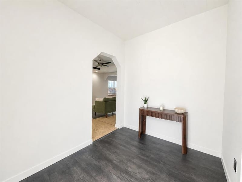 1601 S Travis Street, Sherman TX 75090 - Photo 6