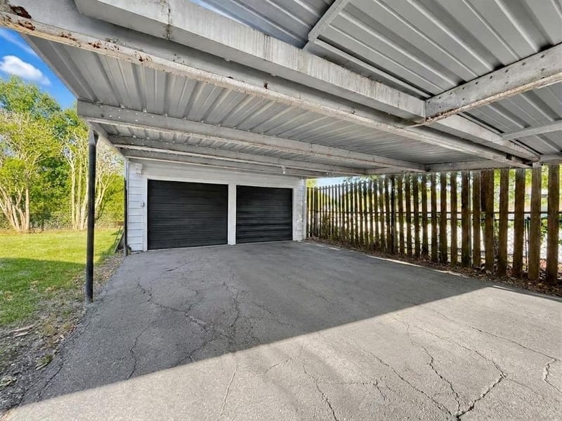 1601 S Travis Street, Sherman TX 75090 - Photo 24