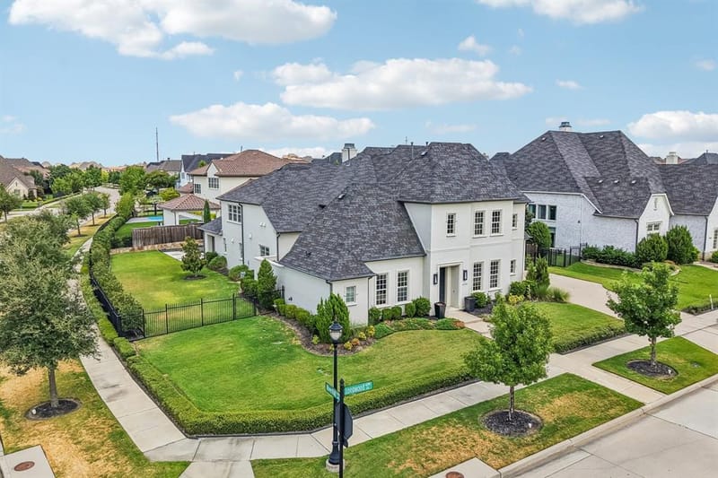 4214 Longwood Drive, Frisco TX 75033 - Photo 2