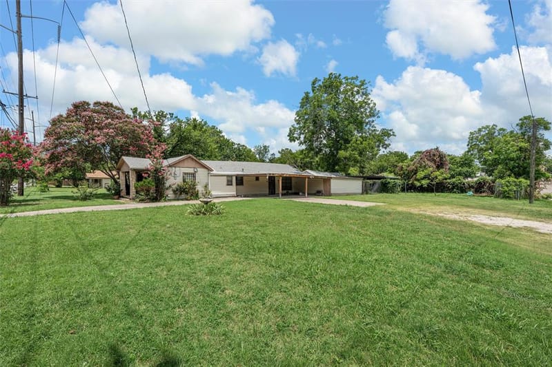 1320 S 26th Street, Waco TX 76706 - Photo 5