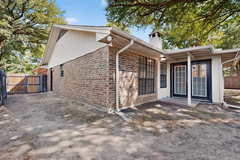 1020 Almond Drive, Mansfield TX 76063 - Photo 35