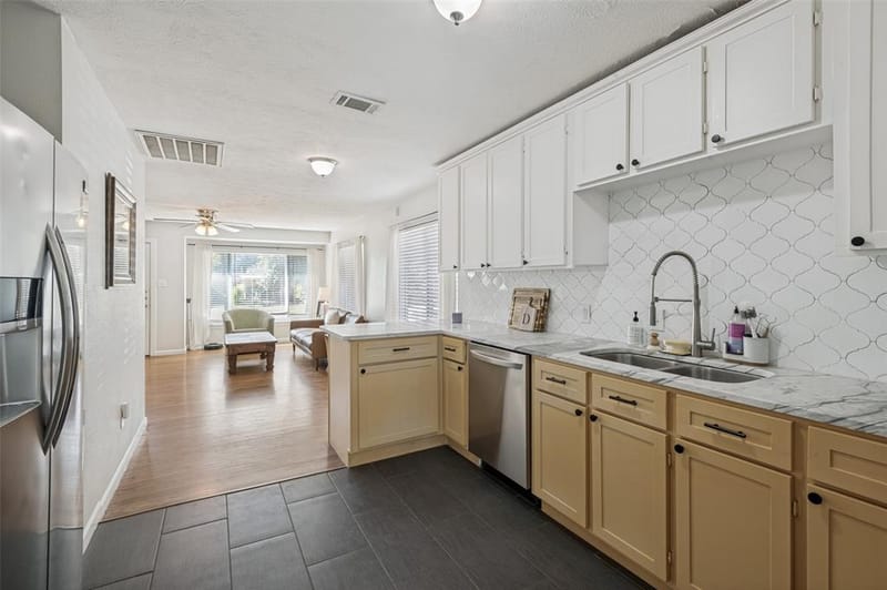 1219 Mcadams Avenue, Dallas TX 75224 - Photo 11