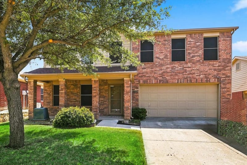 8816 Chisholm Trail, Cross Roads TX 76227