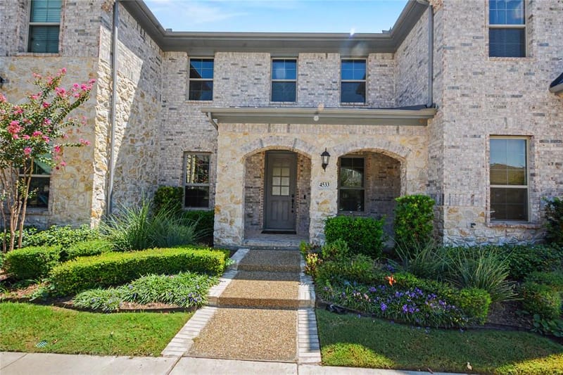 4533 English Maple Drive, Arlington TX 76005