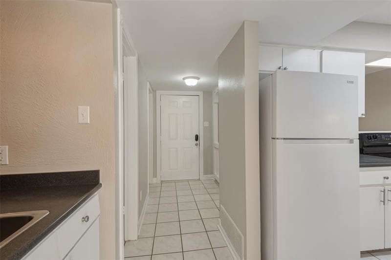 1991 Shorewood Drive, Grapevine TX 76051 - Photo 12