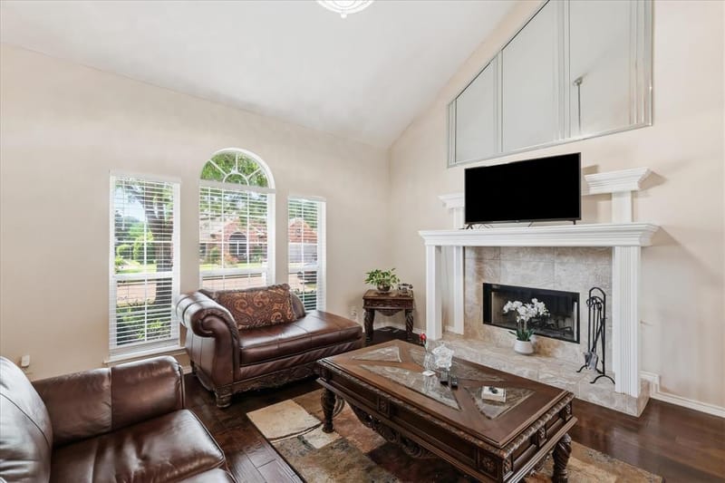 3133 Watercress Circle, Arlington TX 76012 - Photo 3