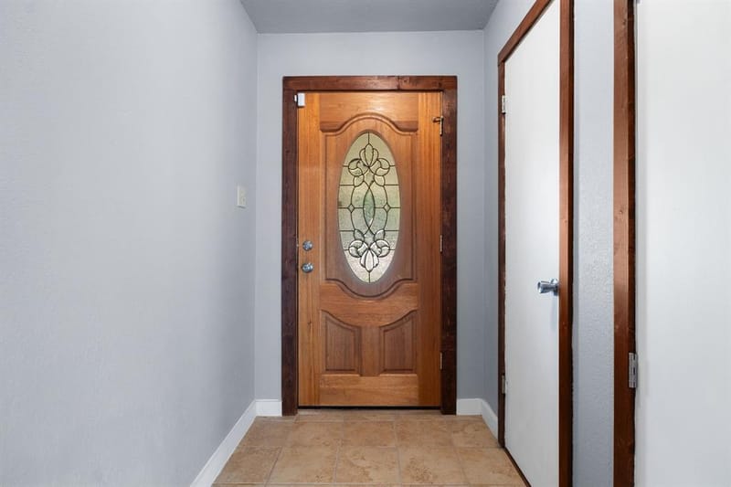 605 Angel Fire Drive, Hewitt TX 76643 - Photo 6