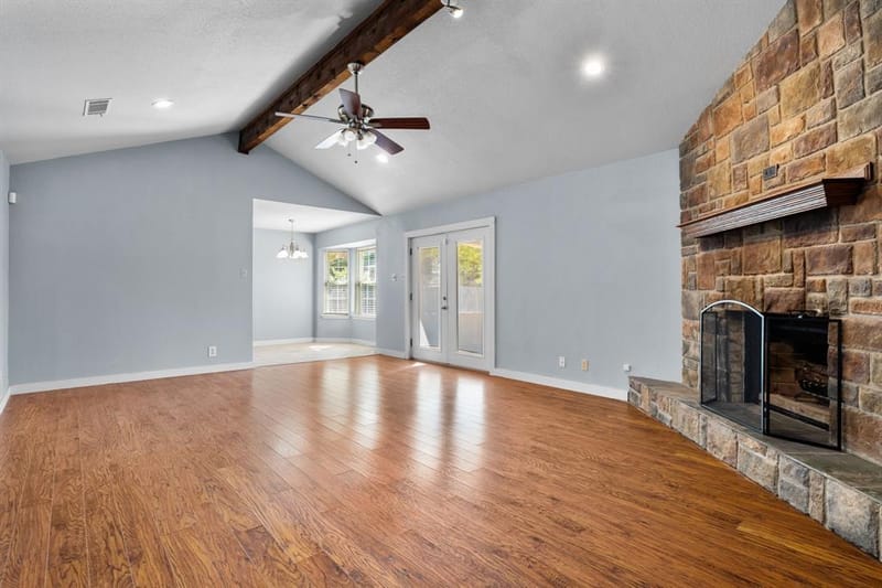 605 Angel Fire Drive, Hewitt TX 76643 - Photo 11
