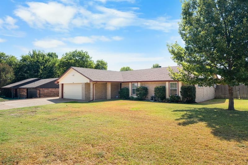 605 Angel Fire Drive, Hewitt TX 76643 - Photo 39