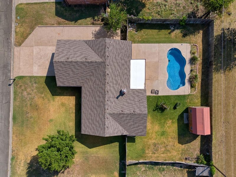 605 Angel Fire Drive, Hewitt TX 76643 - Photo 4