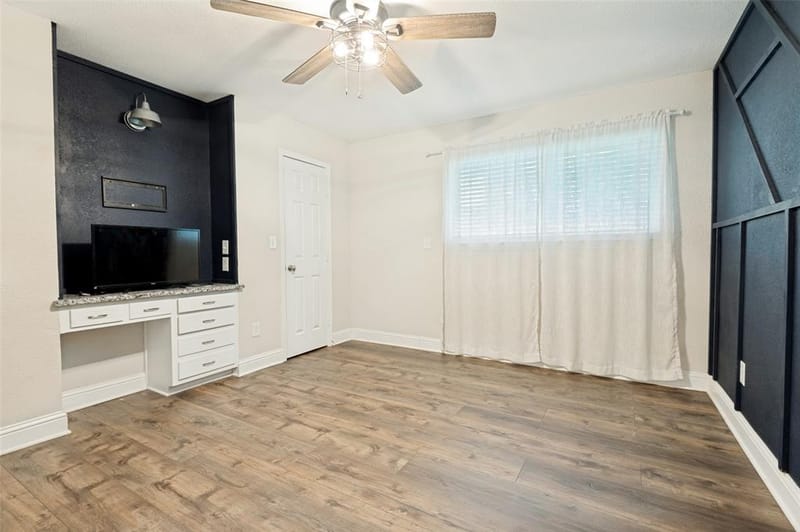 824 Wheelwood Drive, Hurst TX 76053 - Photo 8