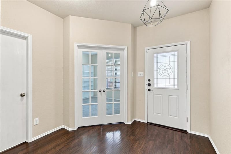 2113 Danibelle Drive, Heartland TX 75126 - Photo 9