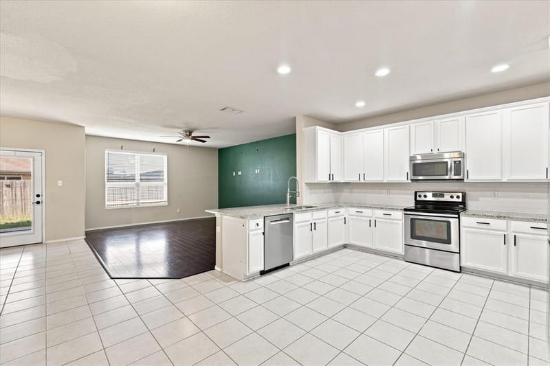 2113 Danibelle Drive, Heartland TX 75126 - Photo 19