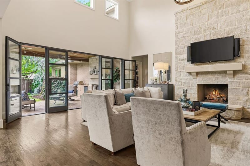 6635 Park Lane, Dallas TX 75225