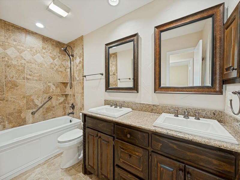 4304 Country Brook Drive, Dallas TX 75287 - Photo 13