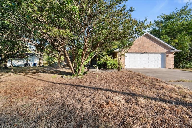 3002 W 4th Avenue, Corsicana TX 75110 - Photo 3