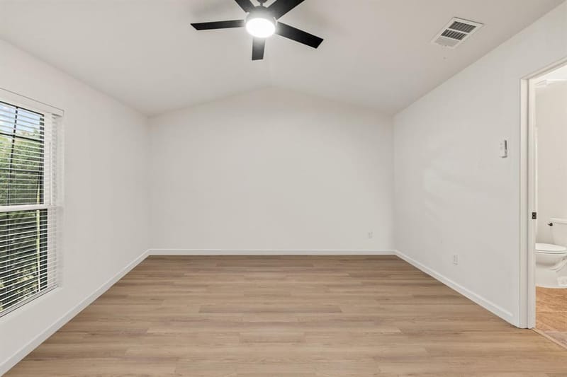 834 Versailles Drive, Mesquite TX 75149 - Photo 13