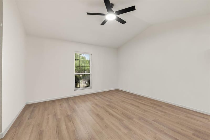 834 Versailles Drive, Mesquite TX 75149 - Photo 14