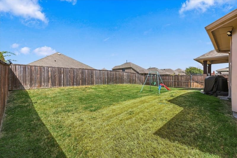1733 Ridge Creek Lane, Aubrey TX 76227 - Photo 19