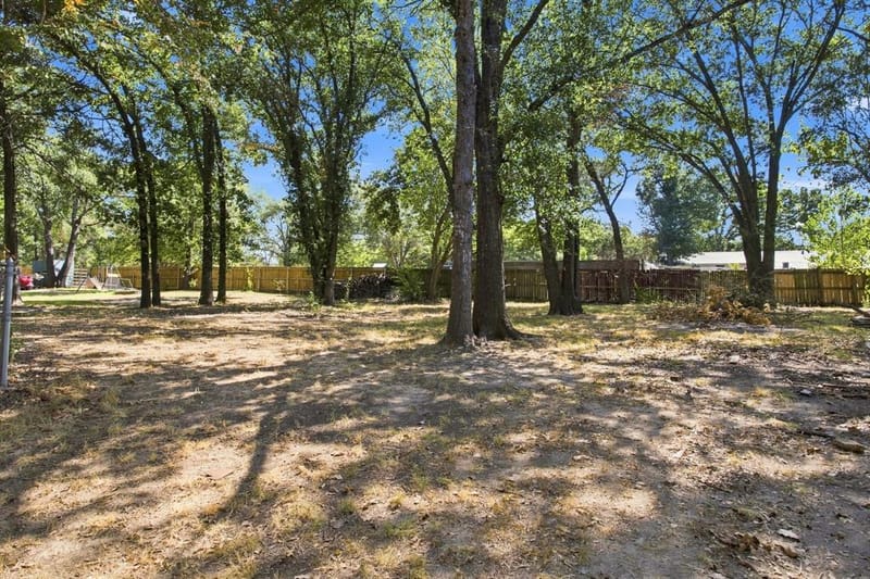 7302 Oak View, Bonham TX 75418 - Photo 23