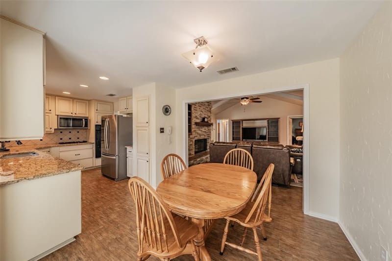 7317 Tipperary Court, North Richland Hills TX 76182 - Photo 13