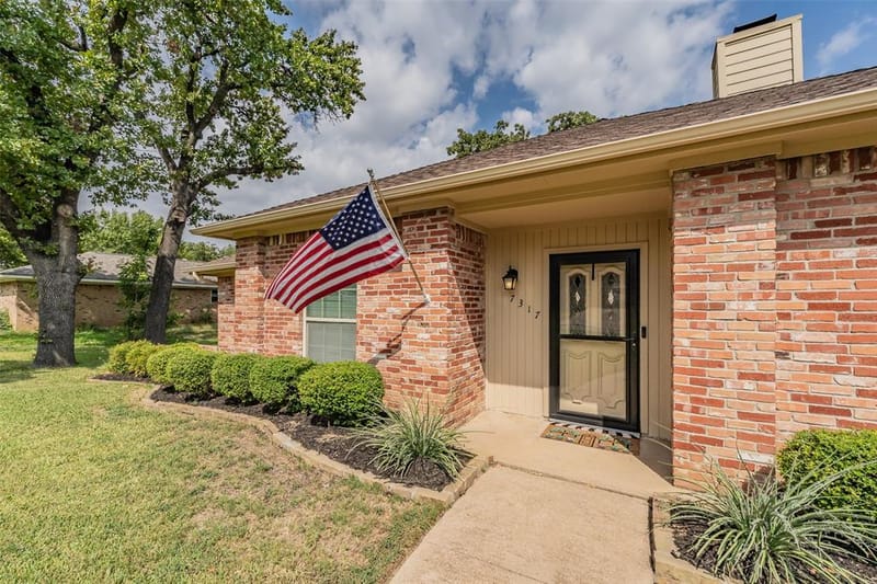 7317 Tipperary Court, North Richland Hills TX 76182 - Photo 3