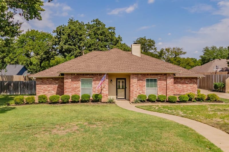 7317 Tipperary Court, North Richland Hills TX 76182