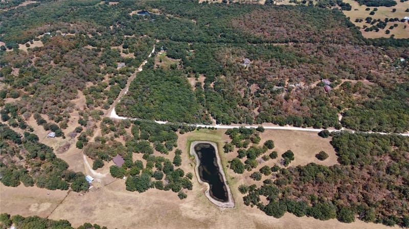 490 HCR 1250, Whitney TX 76692 - Photo 18