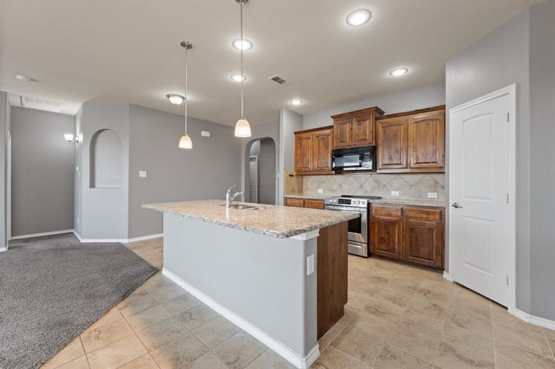 1105 Sierra Blanca Drive, Fort Worth TX 76028 - Photo 12