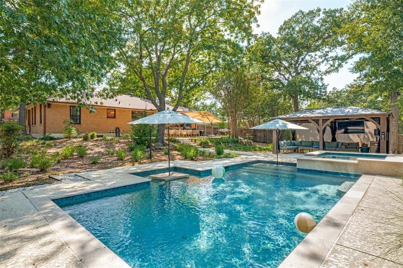 1403 Greenwood Drive, Denton TX 76209