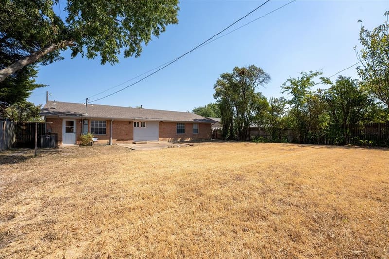 818 Emberwood Drive, Dallas TX 75232 - Photo 15