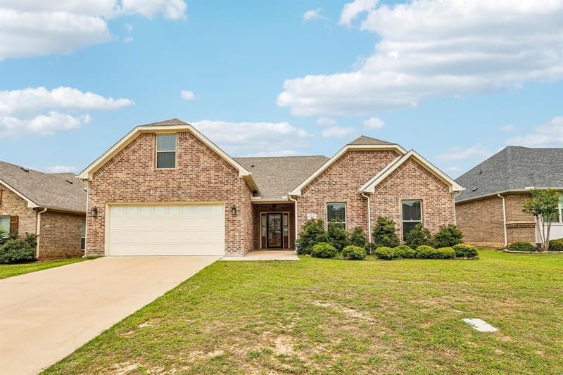 114 Prairie Meadow Lane, Pottsboro TX 75076