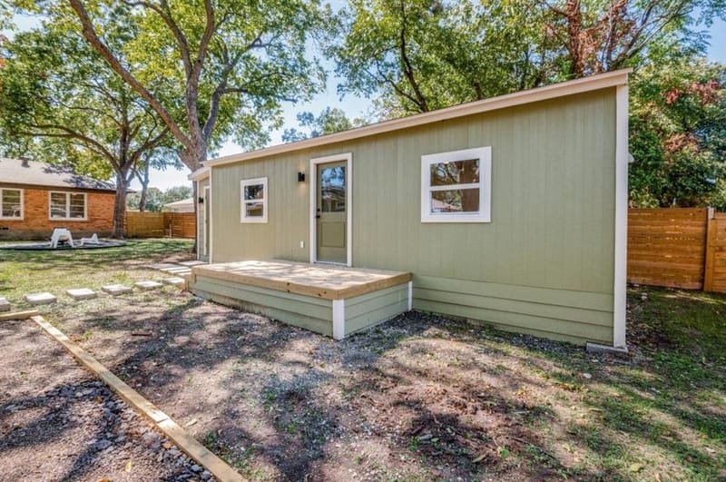 2433 Southwood Drive, Dallas TX 75233 - Photo 31