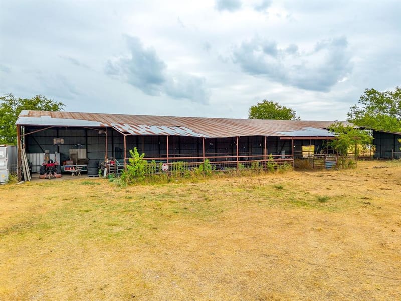 7500 County Road 912, Joshua TX 76058 - Photo 33