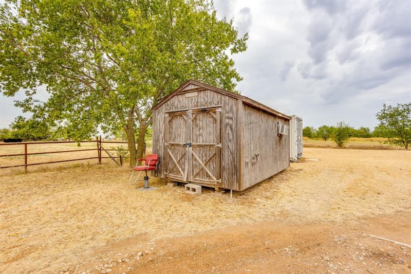 7500 County Road 912, Joshua TX 76058 - Photo 31