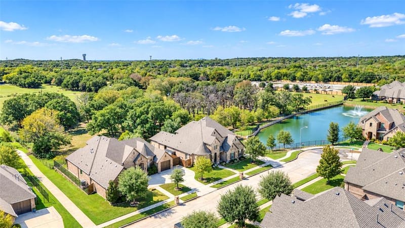 9100 Northampton Drive, North Richland Hills TX 76182 - Photo 40