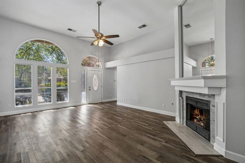 8109 Pickard Drive, Rowlett TX 75088 - Photo 2
