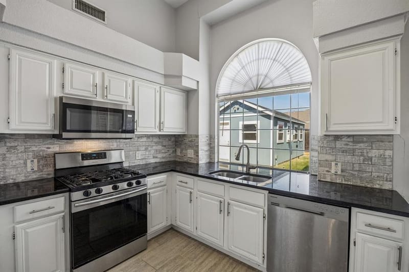 8109 Pickard Drive, Rowlett TX 75088 - Photo 8