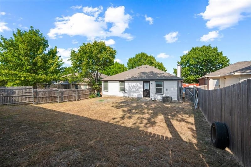 7739 Buford Drive, Dallas TX 75241 - Photo 26