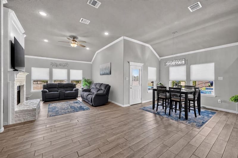 7924 Wilson Cliff Court, White Settlement TX 76108 - Photo 5