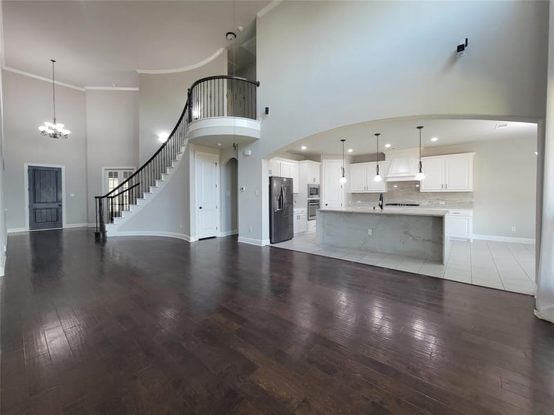 112 St Elias Drive, Burleson TX 76028 - Photo 7