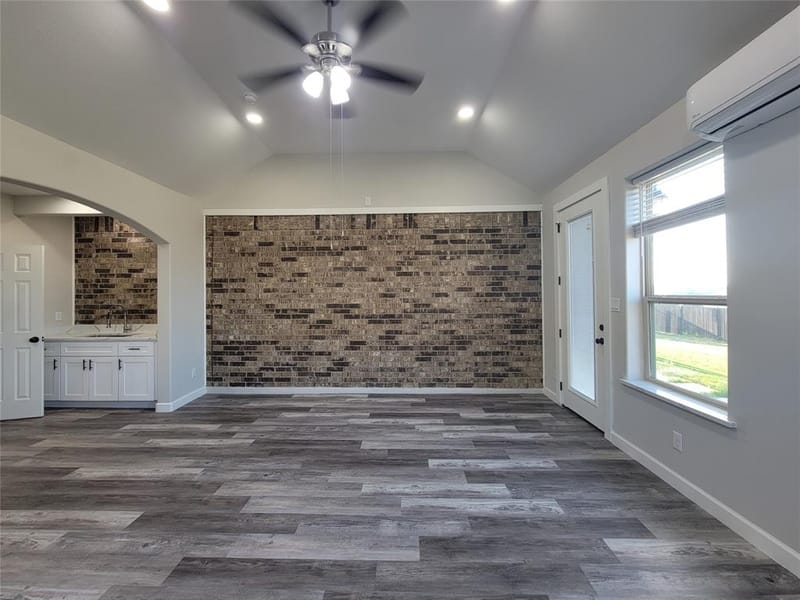 112 St Elias Drive, Burleson TX 76028 - Photo 32