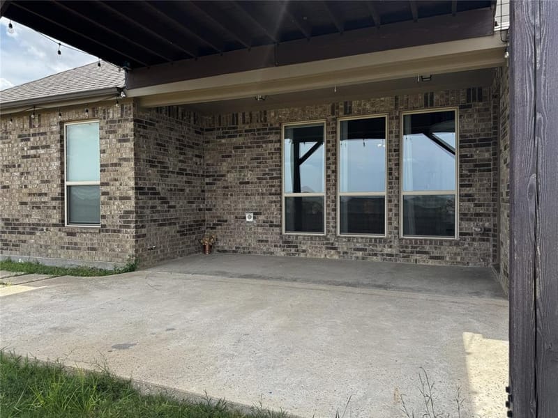 112 St Elias Drive, Burleson TX 76028 - Photo 33