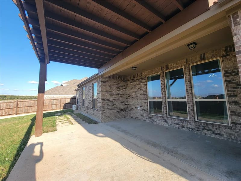 112 St Elias Drive, Burleson TX 76028 - Photo 37