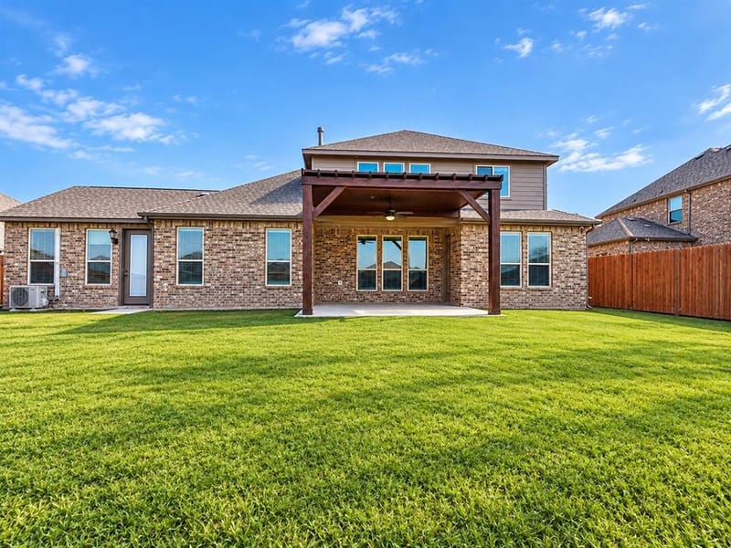 112 St Elias Drive, Burleson TX 76028 - Photo 39