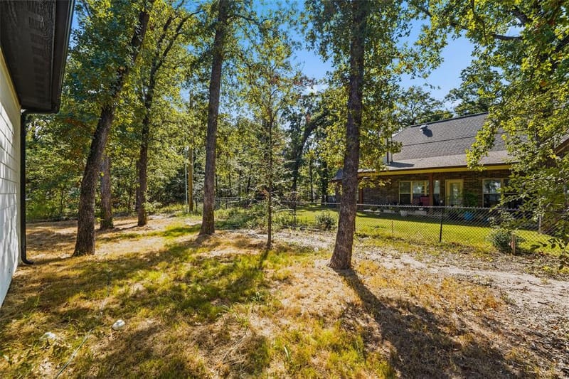 219 W Beachwood Loop, Trinidad TX 75163 - Photo 35