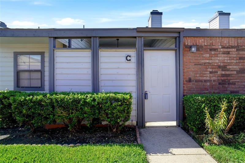636 Bellaire Drive # C, Hurst TX 76053 - Photo 2
