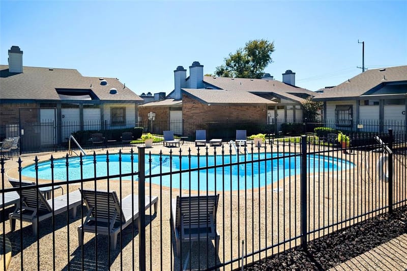 636 Bellaire Drive # C, Hurst TX 76053 - Photo 13