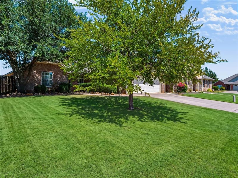 732 Countryside Drive, Aubrey TX 76227 - Photo 36